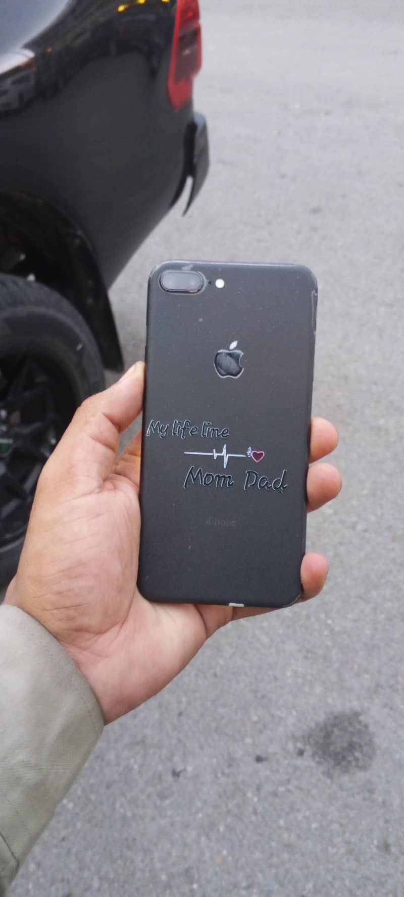 Apple iPhone 8 Plus 3