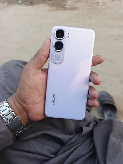 Vivo Y21