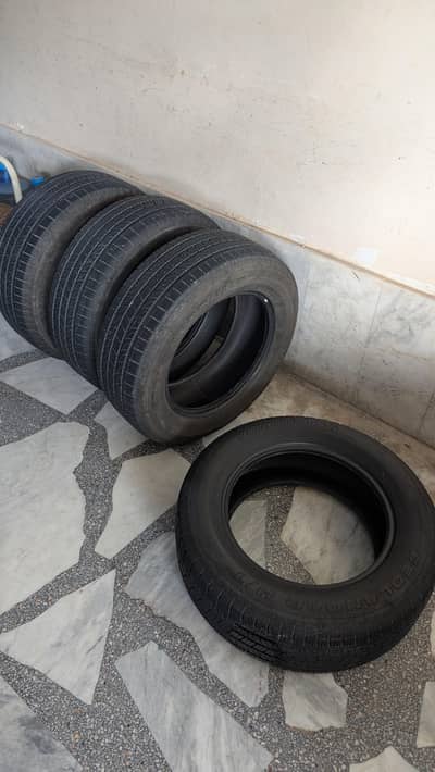 4PCS Yokohama Geolandar Tyres H/T G056 265/60/R18, Excellent Condition