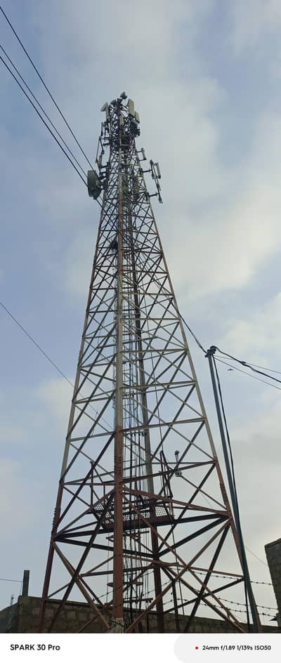 140 SQ YDS plot with commercial Tower