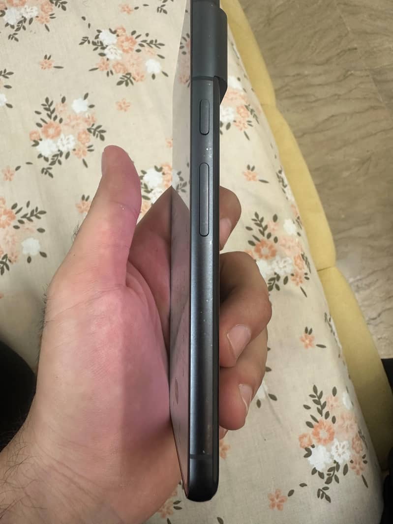 Google Pixel 8 2