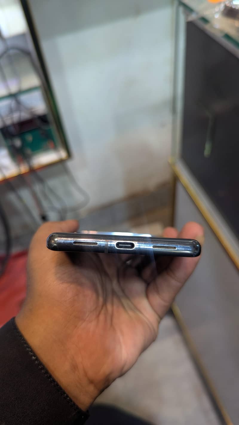 Google Pixel 7 Pro 4