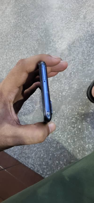 Vivo Y51s