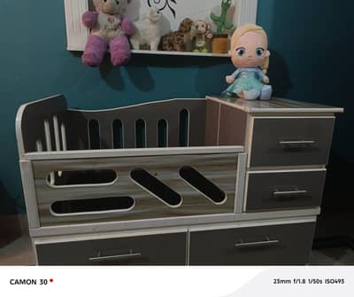 kids bed/crib/cort