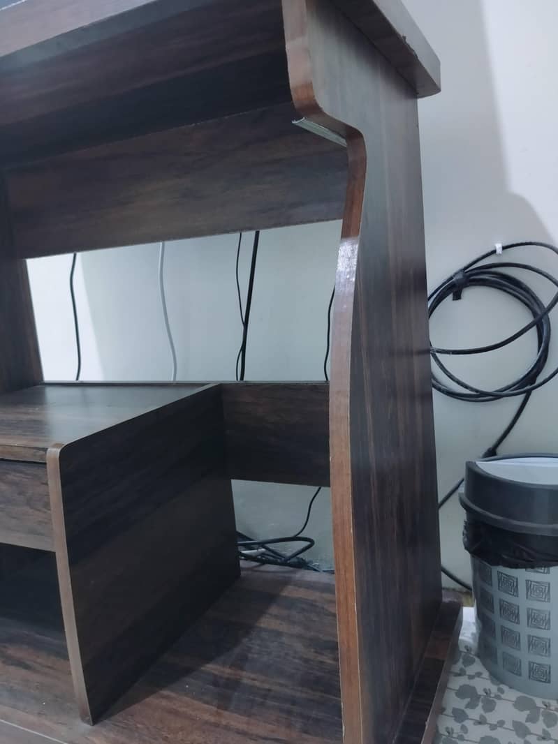 computer Trolley 3