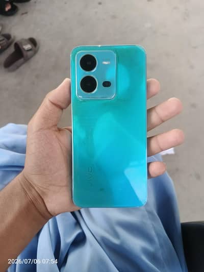 Vivo V25