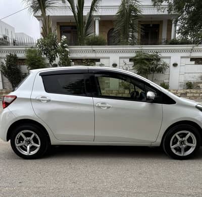 Toyota Vitz 2017