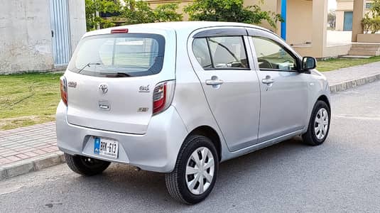 Daihatsu Mira 2012