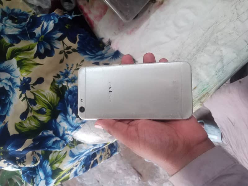 OPPO A57 2