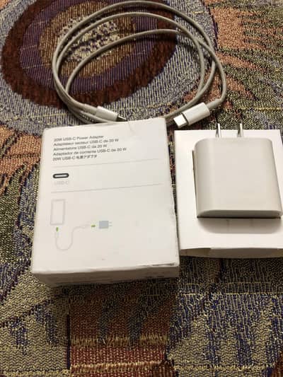 Apple iPhone 20-w CHarger with Box and cable