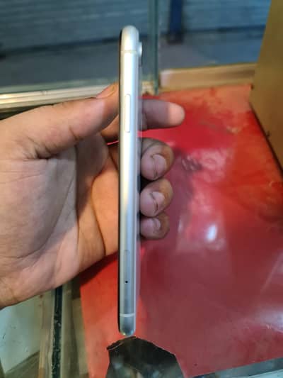 Apple iPhone XR