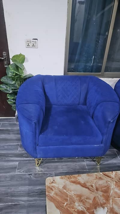 sofa set slightly  used (2+1+1)
