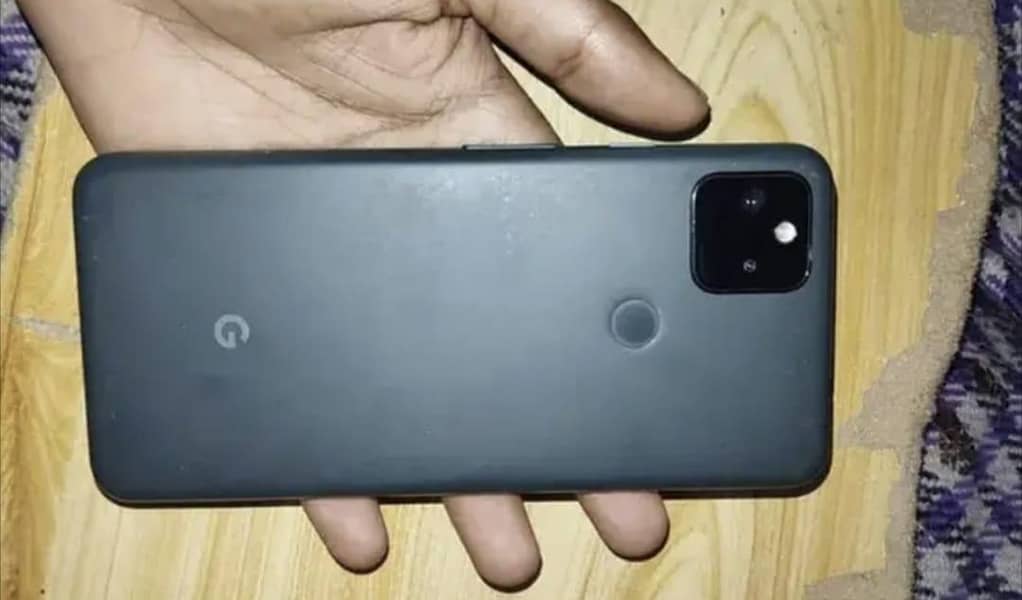 Google Pixel 5a 1