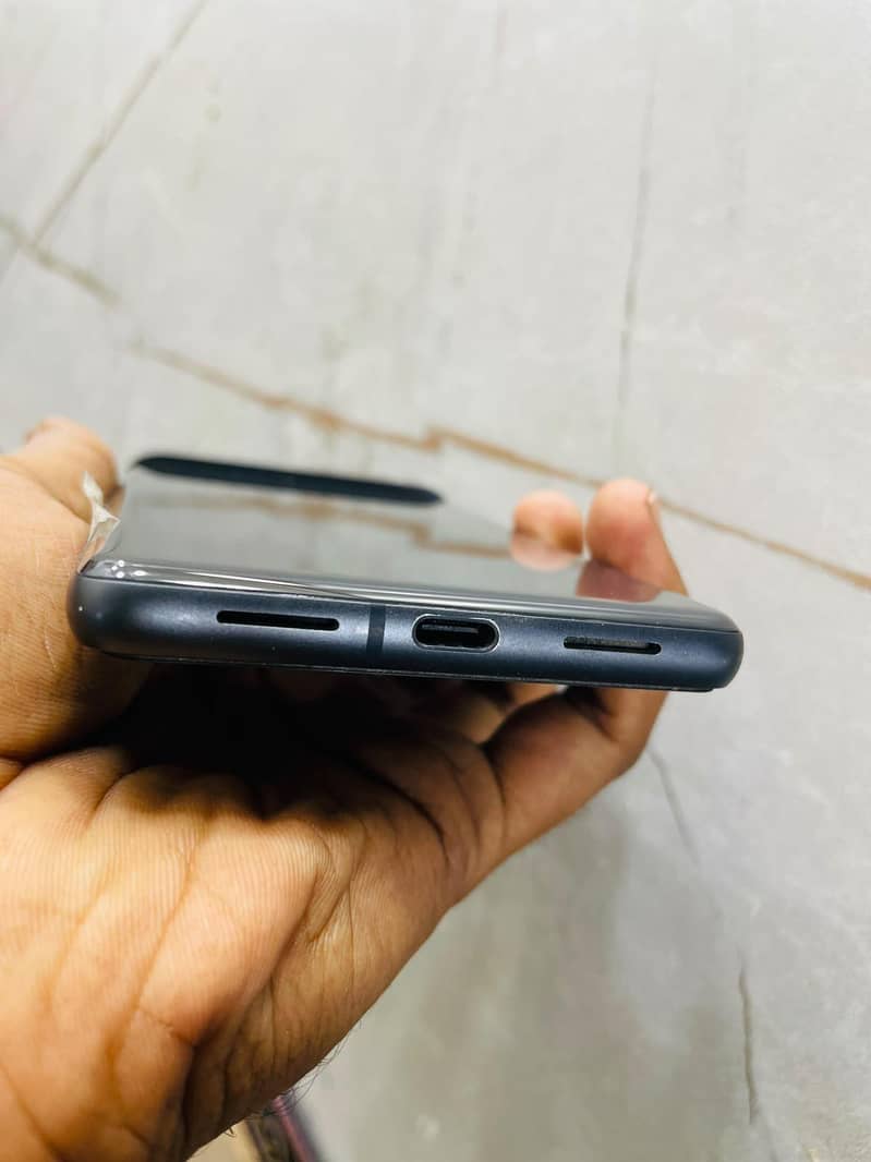 Google Pixel 7 2