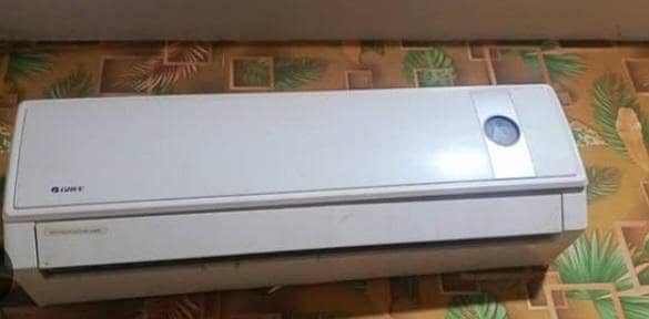 1ton gree Ac for sale