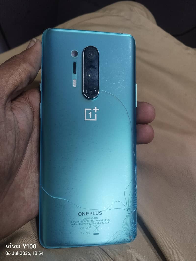 One Plus 8 Pro 0