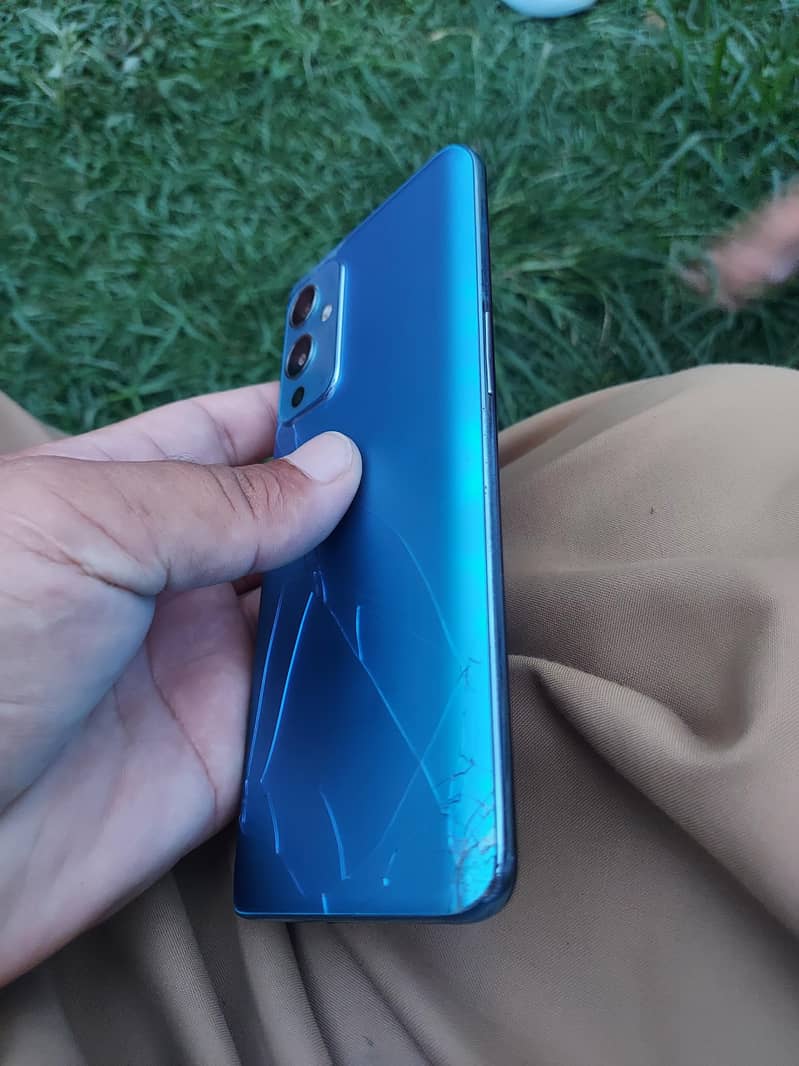 One Plus 9  5g 1