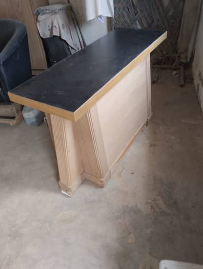 Reception Table | Counter Table