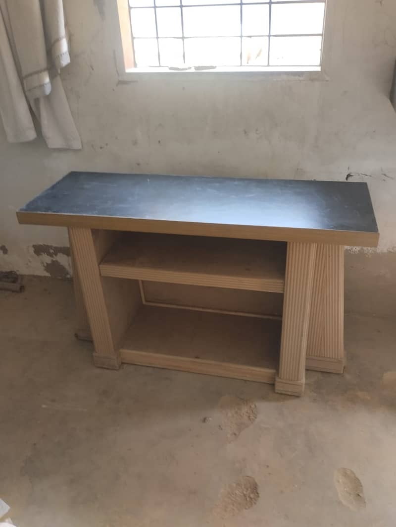 Reception Table | Counter Table 1