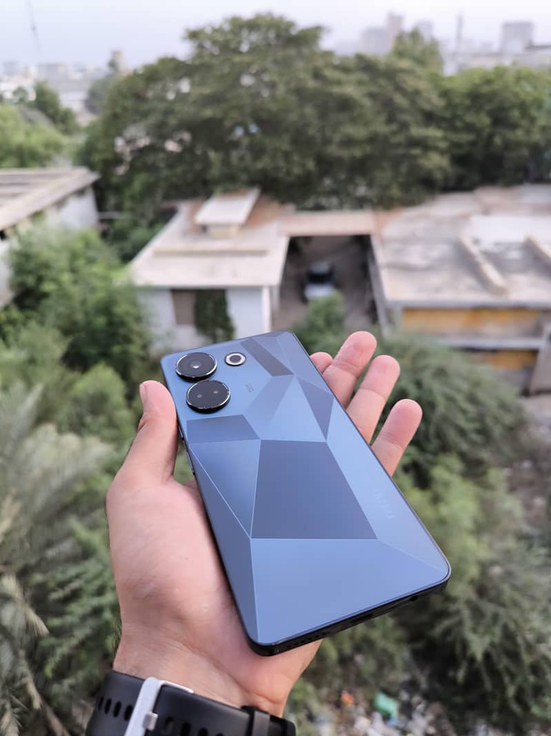 Tecno CAMON 20 8