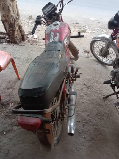 2005 model honda 70 cc