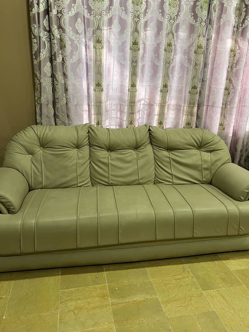 Sofa set 0