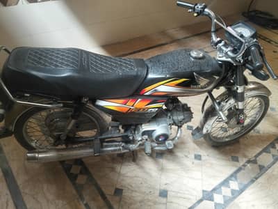HONDA CD70 _ 2022 (Urgent sale)