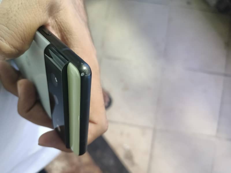 Google Pixel 6 5