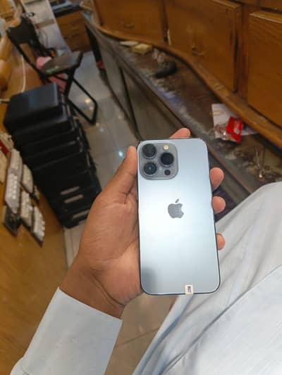 Apple iPhone 13 Pro