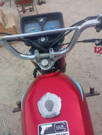 china ka ha all ok 03045677756 be awaz engine ha 57 hazar ka sell krna