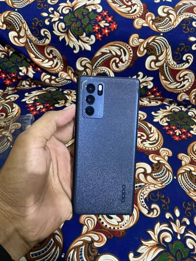 OPPO Reno6 Pro