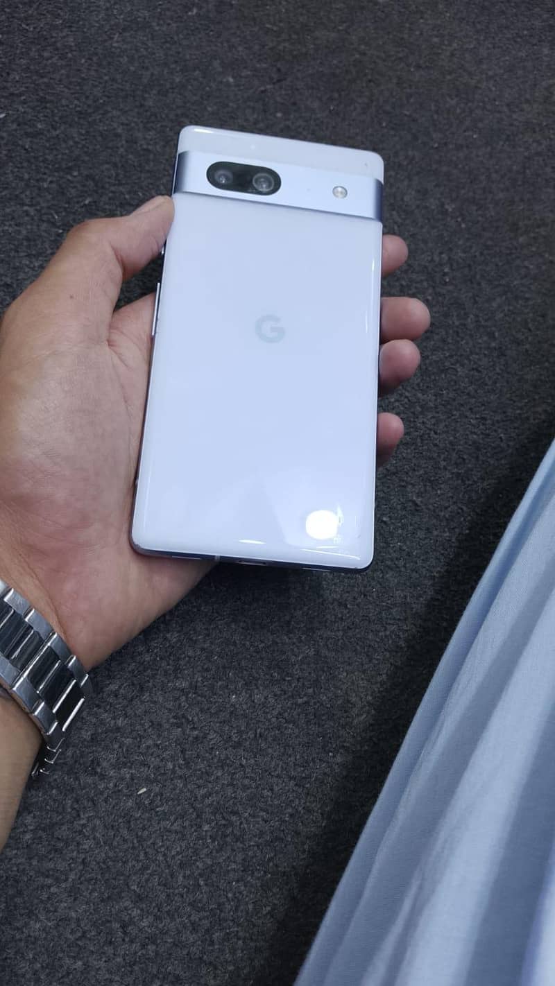 google pixel 7A 5