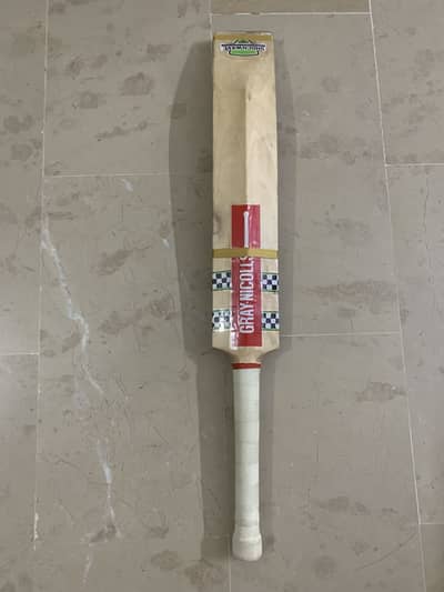 Gray-Nicolls Shockwave Cricket Bat – Good Condition