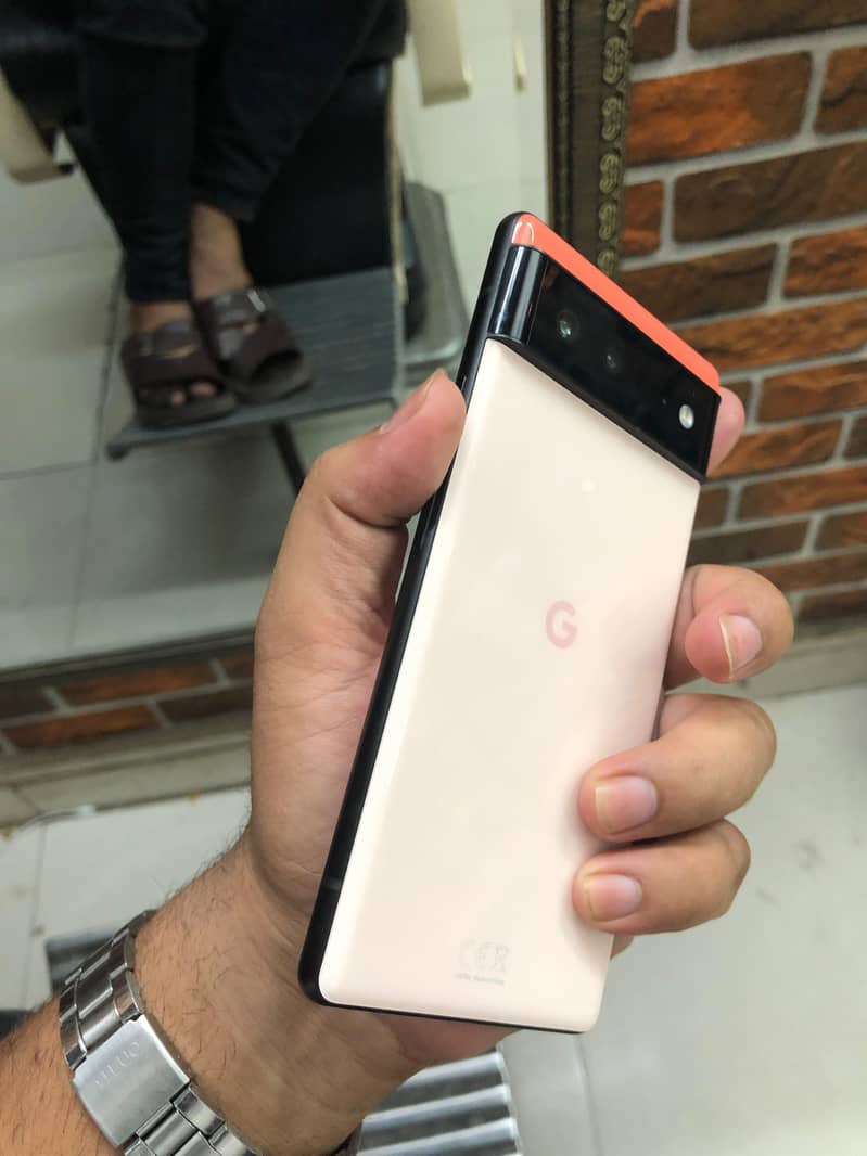 Google Pixel 6 3