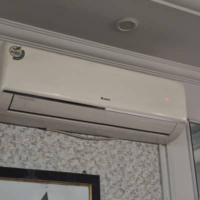 good as new ac. . gree 2 ton