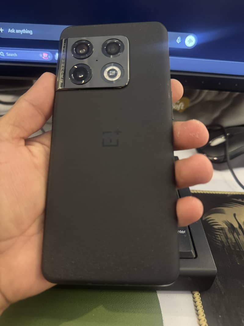One Plus 10 Pro 0