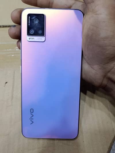Vivo V20