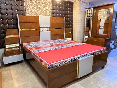 BRAND NEW ROOM SET FURNITURE