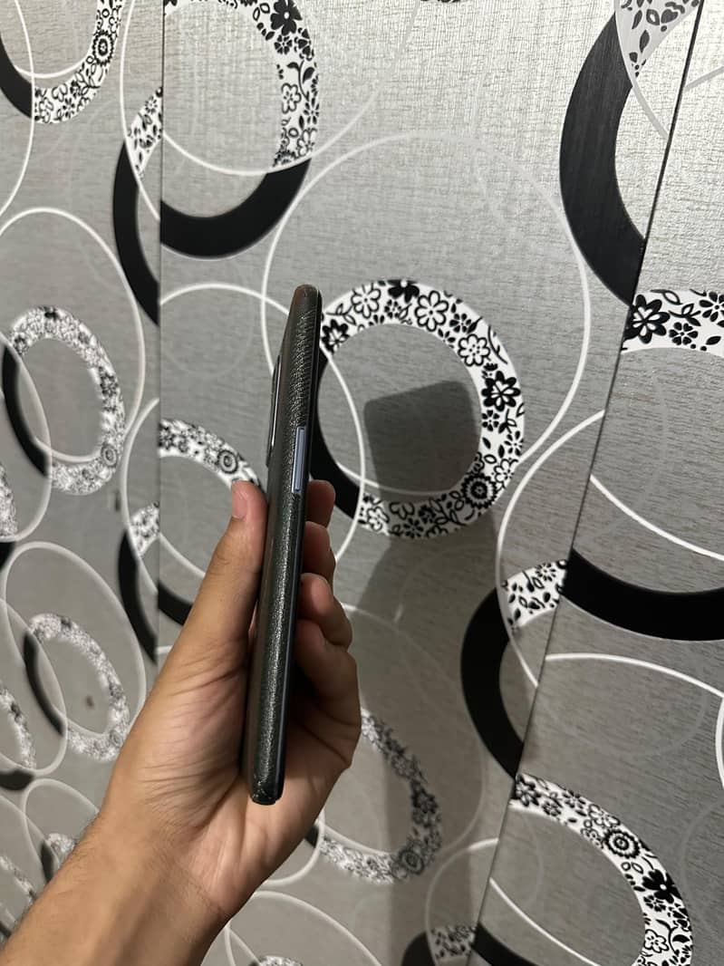 One Plus 9 4