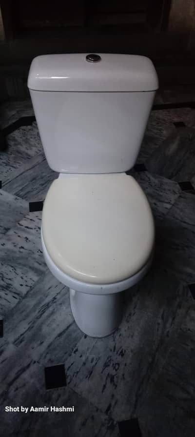 Porta Commode