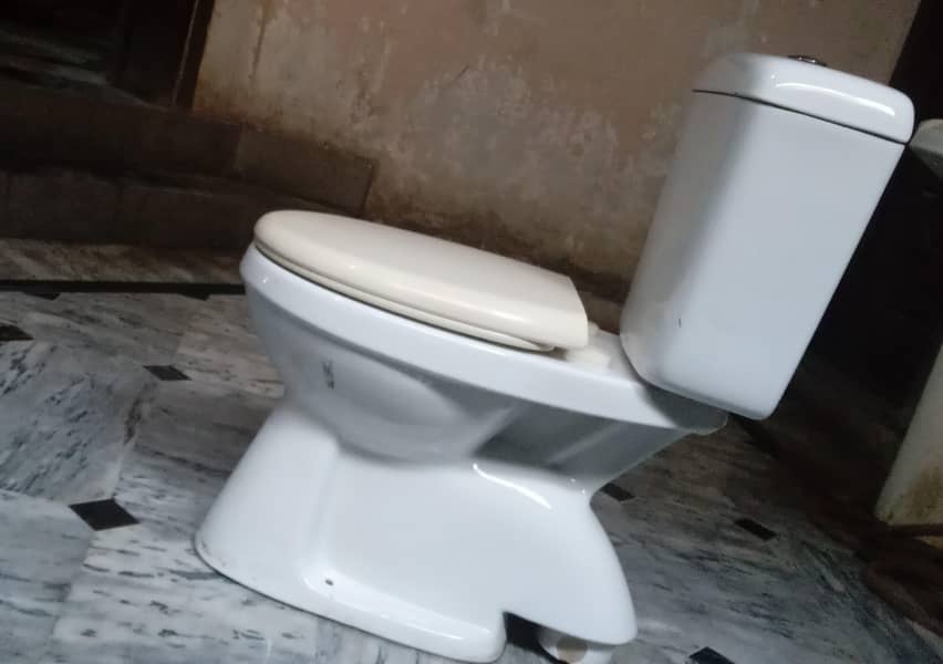 Porta Commode 2