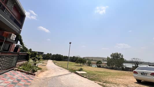 D17/3 Farming Beautiful Location Dam View Plot Available For Sale
