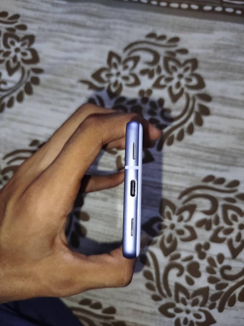 Google Pixel 7a 1