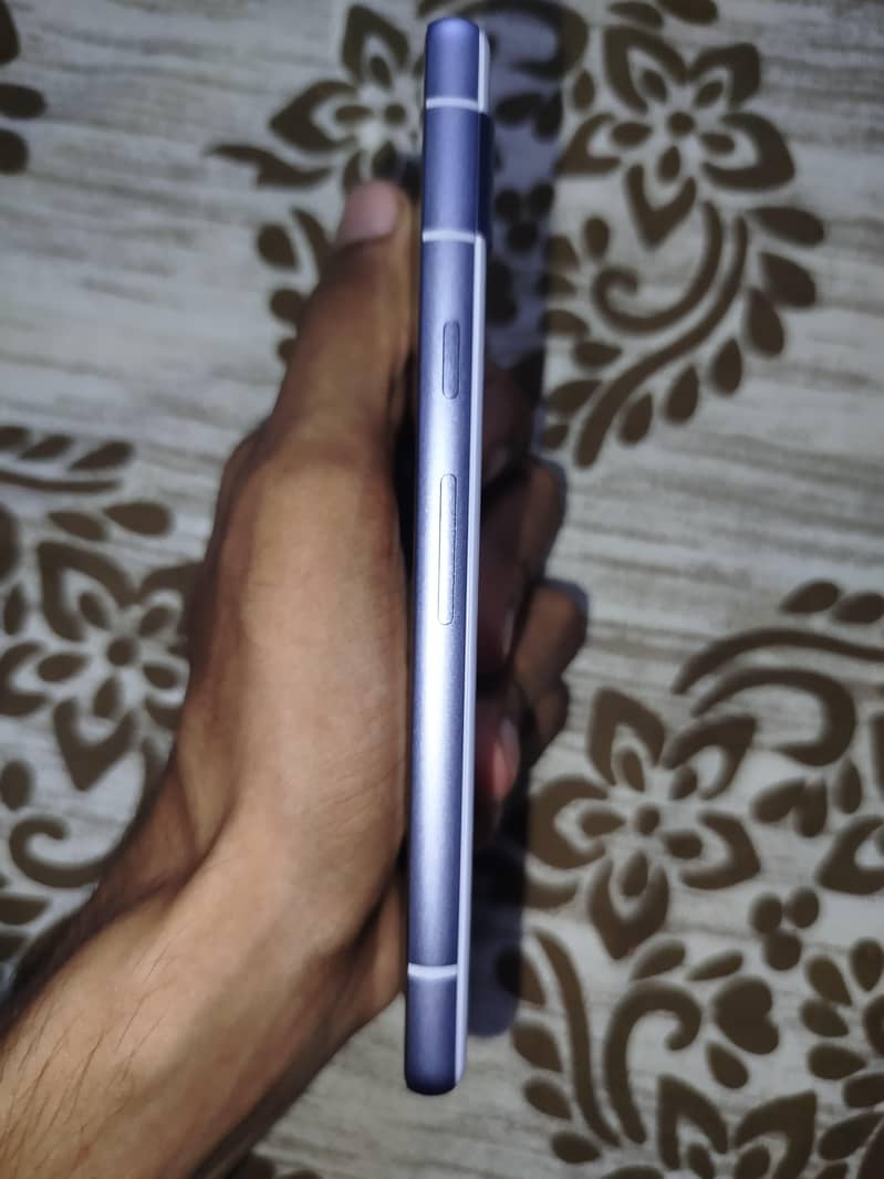 Google Pixel 7a 2