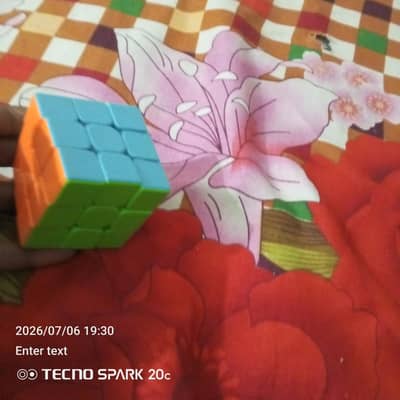 High-Quality 3x3 Rubik's Cube for Sale (Excellent Condition