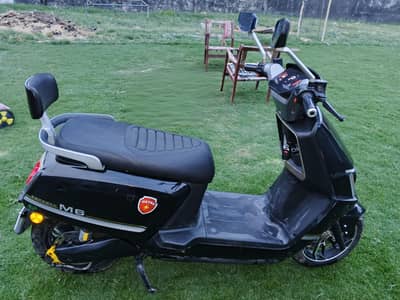 Metro M6 Lithium Electric Scooty - 8,300 KM - Jhelum Cantt