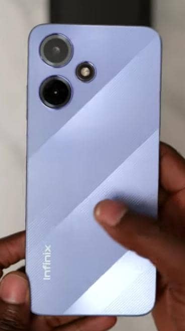 Infinix Hot 30 Play