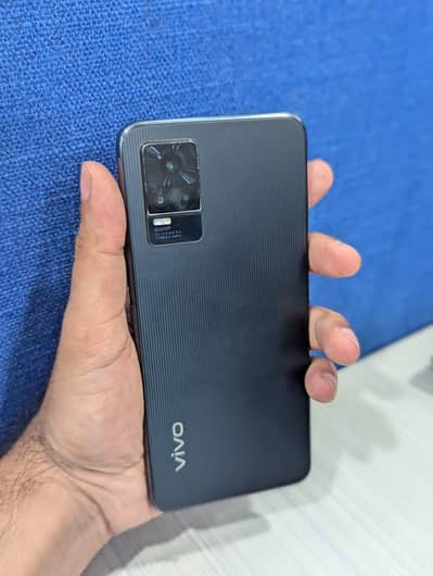 Vivo V21e
