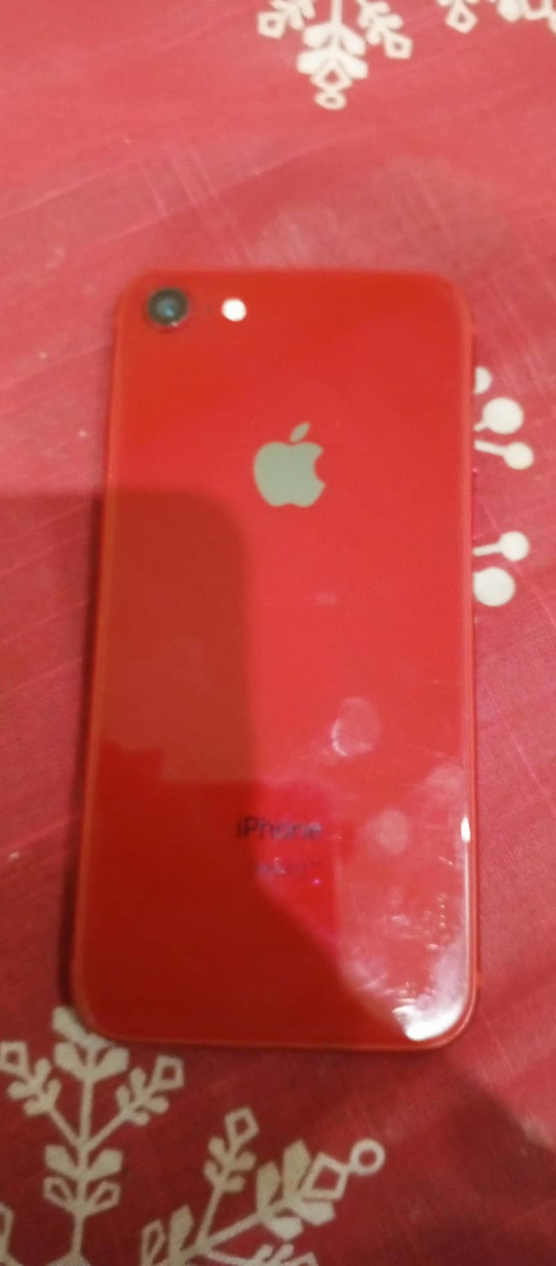 Apple iPhone 8 1
