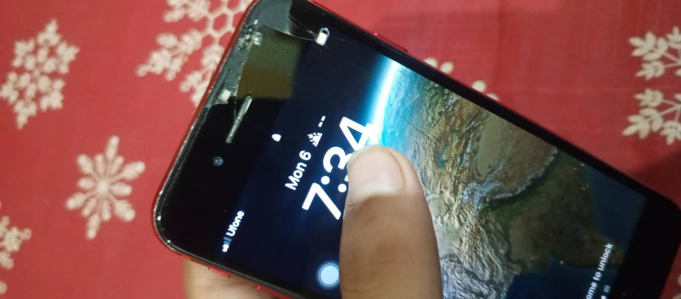 Apple iPhone 8 3